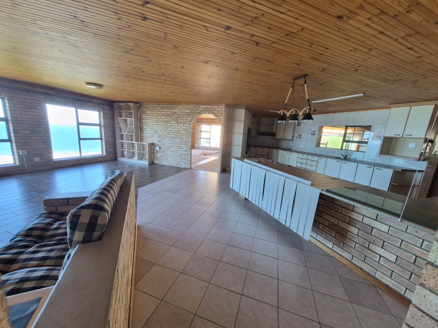 4 Bedroom Property for Sale in Dana Bay Western Cape